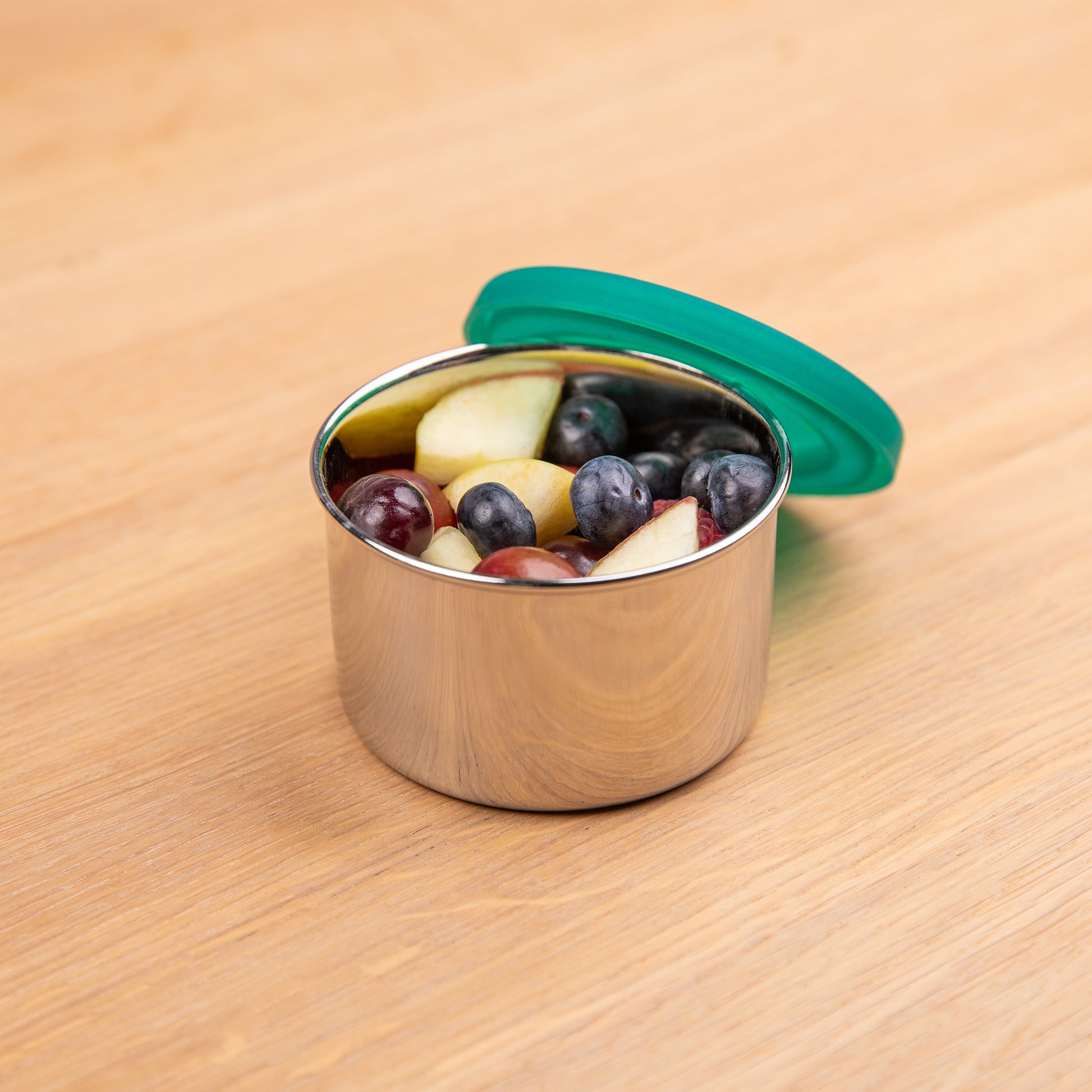 6 Stuks Saladedressing Containers 80ml Roestvrijstalen Sausbakjes met Kleurrijke Siliconen Deksels Lekvrij en Herbebruikbaar Vaatwasmachinebestendig en Lichtgewicht Ideaal voor Sauzen, Dips, Dressings 6 Stuks Saladedressing Containers 80ml Roestvrijstalen Sausbakjes met Kleurrijke Siliconen Deksels Lekvrij en Herbebruikbaar Vaatwasmachinebestendig en Lichtgewicht Ideaal voor Sauzen, Dips, Dressings